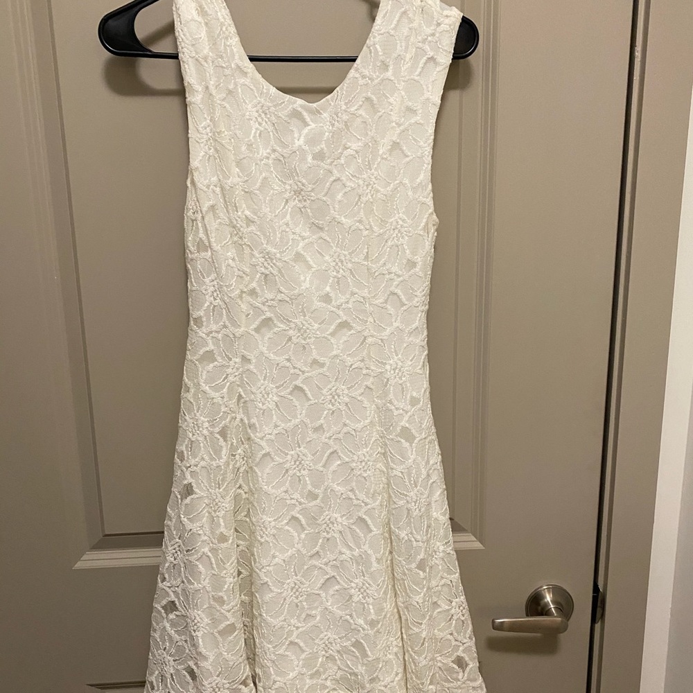 White Dress - Picture 2 of 6